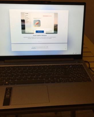 Lenovo IdeaPad Slim3 notebook 15,6