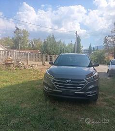  Hyundai Tucson 17