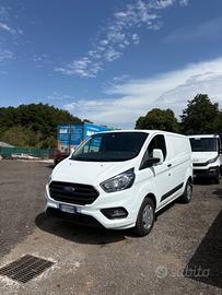 Ford Transit Custom 340 2.0 TDCi 130 PC Furgone Tr