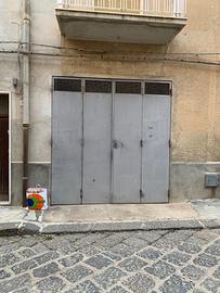 Porta garage in ferro