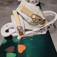 Tavola snowboard, attacchi, scarponi da donna