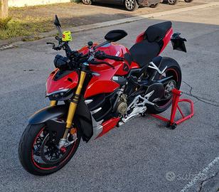 Ducati Streetfighter V4S