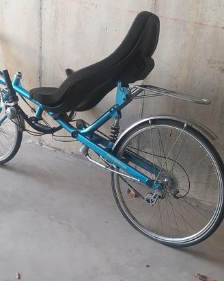 Recumbent bike