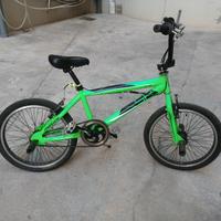 bmx bicicletta montana