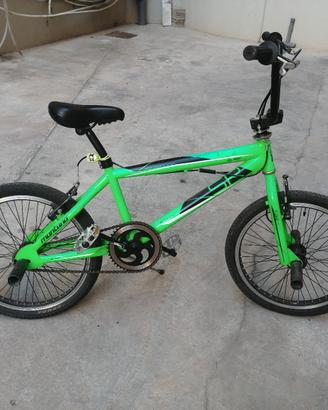 bmx bicicletta montana