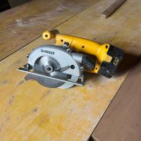 Sega circolare Dewalt