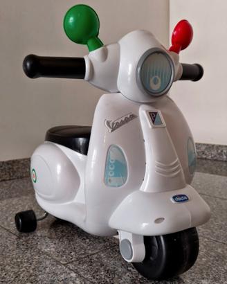 VESPA PRIMAVERA CHICCO