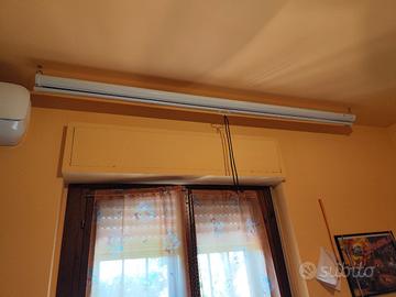 Telo proiettore avvolgibile