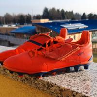 2 paia di scarpe calcio n.34 erba e sintetico