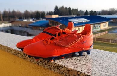 2 paia di scarpe calcio n.34 erba e sintetico