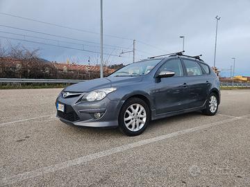 Hyundai I 30 cw 1.6 crdi 95cv 6 marce 