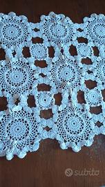 centro tavola all'uncinetto 