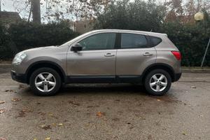 NISSAN QASHQAI 1.5 dci