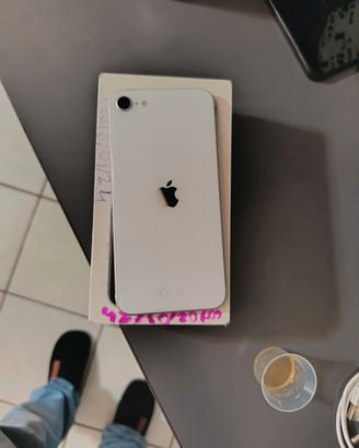 IphoneSE 64 Gica