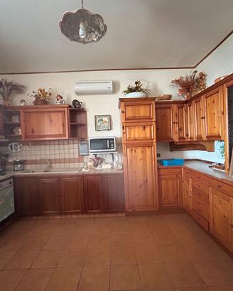 Cucina in legno