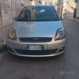 FORD Fiesta 5ª serie - 2006