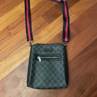 Borsello a tracolla gucci
