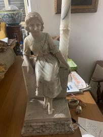 Lampada da tavolo  in marmo bianco