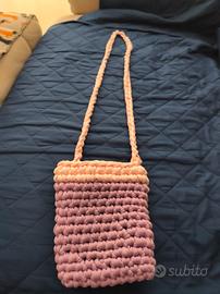 Borsetta porta cellulare 