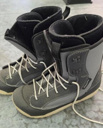 Scarponi scarpe da snowboard TG 45 BlackPro