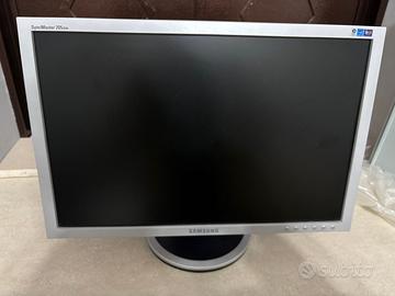 Monitor Samsung SyncMaster 205BW 20"
