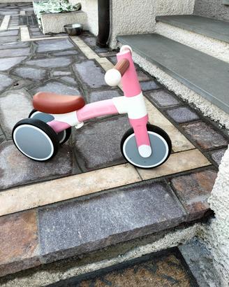 triciclo senza pedali 