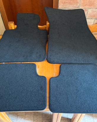 set 4 tappetini originali bmw serie 1 f20 f40 f70