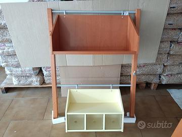 Rastrelliera con mensole