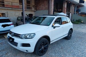 Touareg II - 3.0 V6 tdi Executive 245cv tiptronic
