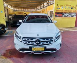 Mercedes-benz GLA 180 d Premium PARI AL NUOVO E6 1