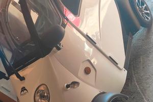 Cabina 4s quadriciclo elettrico 