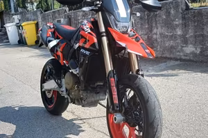 Ducati Hipermotard 698 Mono RVE 2024 