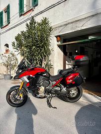 Multistrada V4 pikes peak 2025