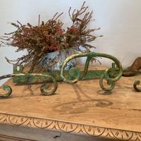 Antico appendiabiti in ferro battuto