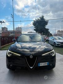 Alfa Romeo Stelvio 2.2 Turbodiesel 210 CV AT8 Q4 E