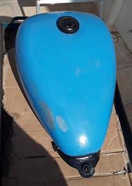 Serbatoio nudo per moto d' epoca usato