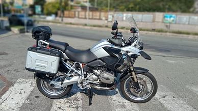 BMW Gs 1200 anno 2008 / con Honda X-Adv 750