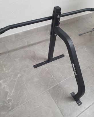 supporto da parete per sacco da boxe