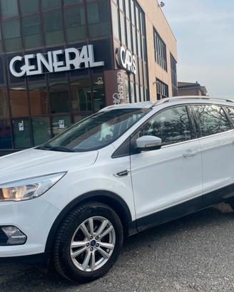Ford Kuga 1.5 TDCI 120 CV S&S 2WD Titanium