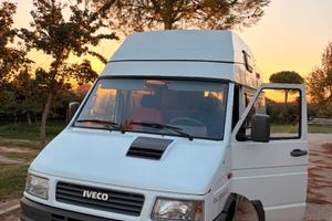 Camper Iveco Daily furgonato 35-10