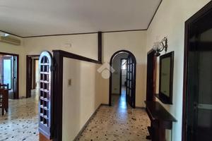 5 LOCALI A SAN FELICE A CANCELLO