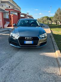 Audi A4 30 TDI 122 Cv berlina