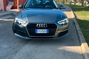 Audi A4 30 TDI 122 Cv berlina