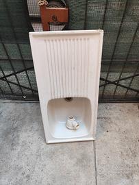 lavandino in ceramica 