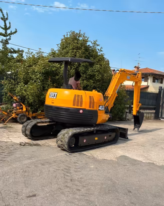 E89 Mini escavatore 40 q IHI 40 JX girosagoma