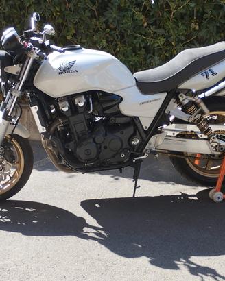 Honda CB 1300