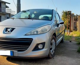 Peugeot 207 - 2006