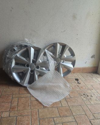 copriruota originale dacia Sandero 