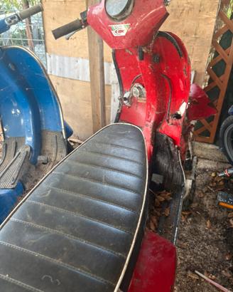 VESPA 125 ETS incidentata