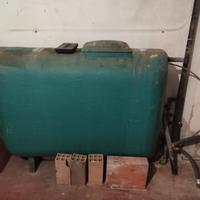 Cisterna 500 litri in vetroresina